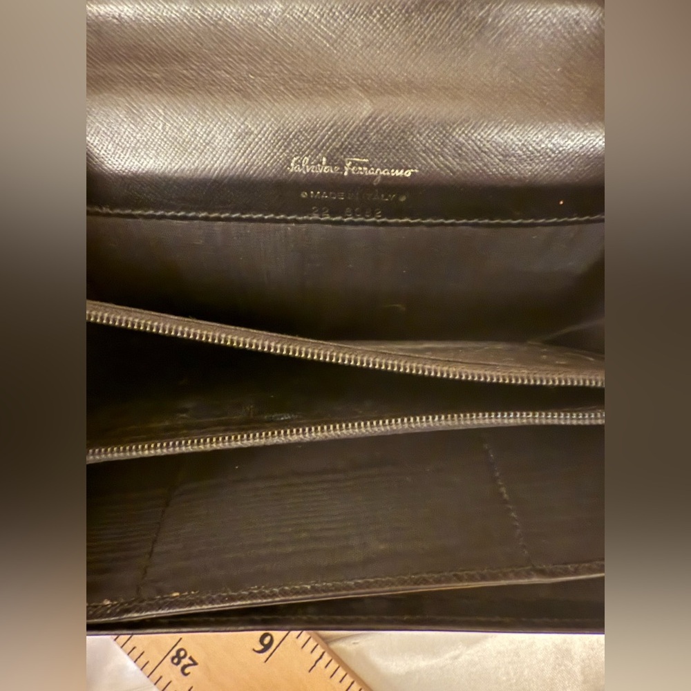 Ferragamo Black Saffiano Leather Continental Wallet – Moderate Wear - Picture 10 of 12